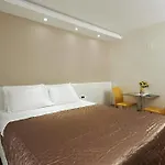 托米酒店 酒店 4*